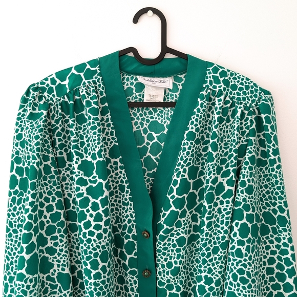 Vintage Funky Shoulder Padded Shiny Cardigan In Size 14 - Picture 2 of 7